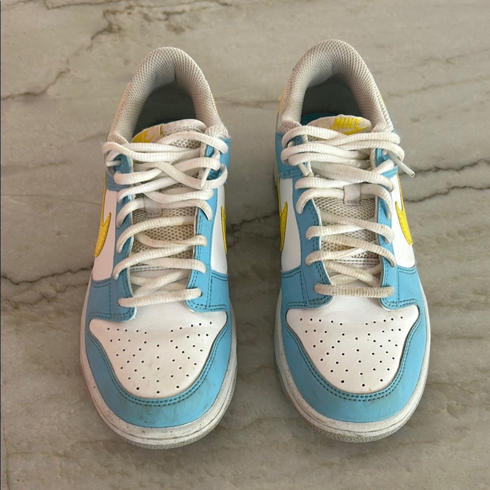 Nike Blue and White Retro-Inspired Sneakers